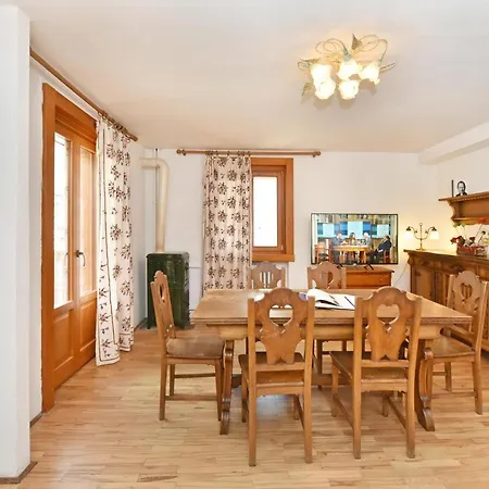 Castelli شقة فندقية 2*