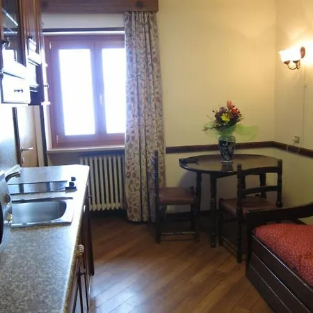 Castelli Aparthotel