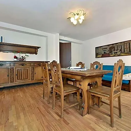 Apart Otel Castelli 2*