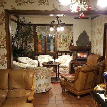 Castelli شقة فندقية 2*